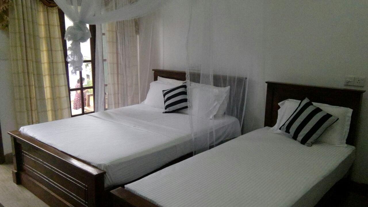 White Heart Hotel Ella Quarto foto