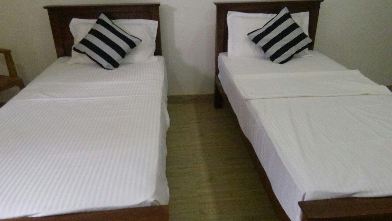White Heart Hotel Ella Quarto foto